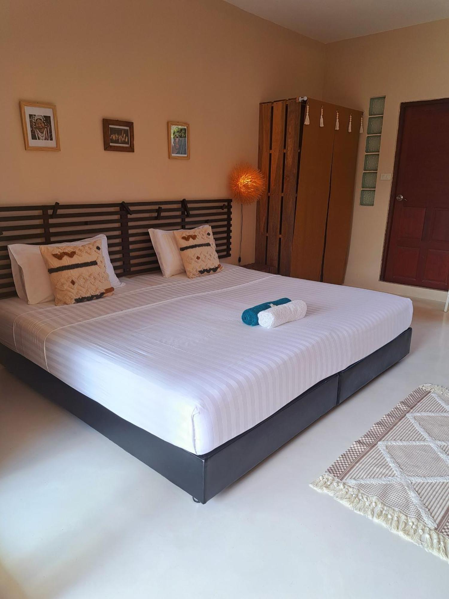 Laura Guest House-Adult Only- 华路海滩 外观 照片