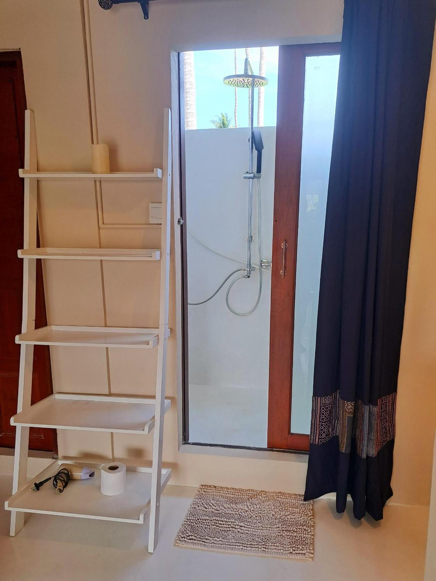Laura Guest House-Adult Only- 华路海滩 外观 照片